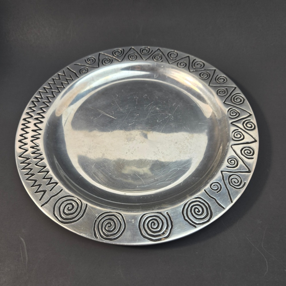 Wilton Armetale Pewter Alloy Tribal Spiral Geometric Round Serving Plate 12"